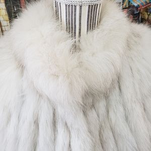 Saga Blue Fox coat sz Large Vintage Retro